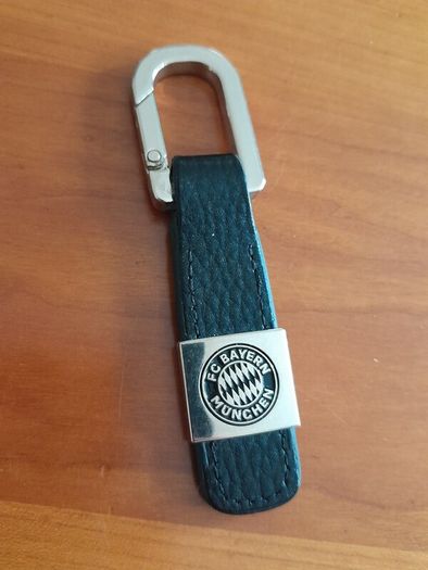 FC BAYERN MUNCHEN, leather, chrome, Key Ring. Bayern Munich FC. Football.