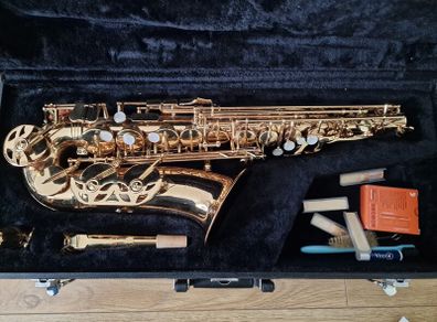 Jupiter 500 Series Alto Saxophone