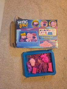 Magic sand