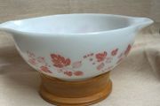 Retro Pyrex Cinderella Mixing Bowl