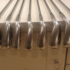 golf clubs
