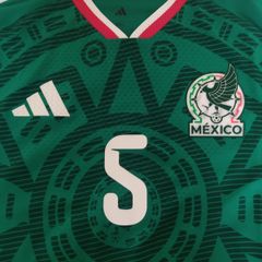 Mexico Jersey Vasquez #5 w/ WC patch - Size L - BNWT