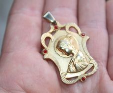 Vintage Pendant with 4 Ruby Bead  Gold Plated 40mm