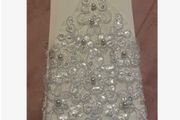 Lovely White Lace Gloves - nice gift