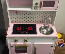 toy kitchen