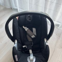 Cybex Aton Q Baby Car Seat + ISOFIX Base - Good Condition