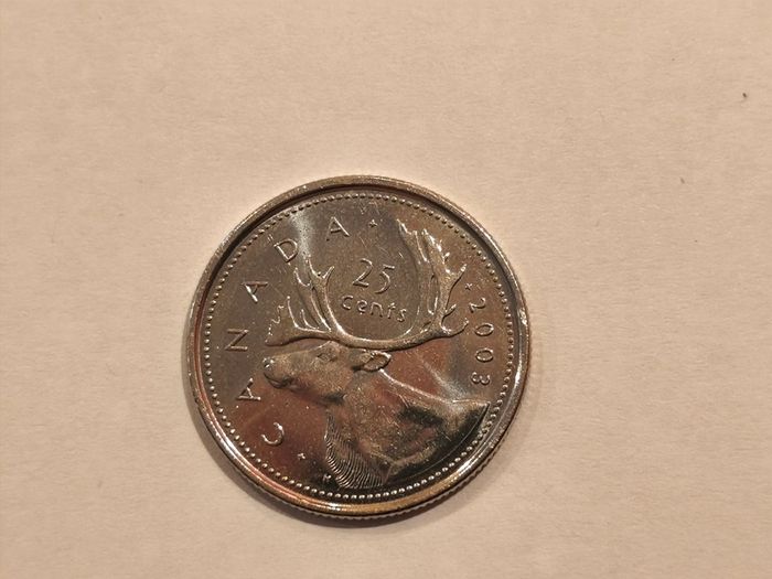Canadian Coin Mixed Approx 70 Coins Canada Dollars Toonie