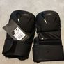 New Venum 3.0 Boxing gloves , size M Image 2