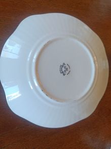 Set of Royal Tara Fine Bone China - Bird and Fruit pattern
