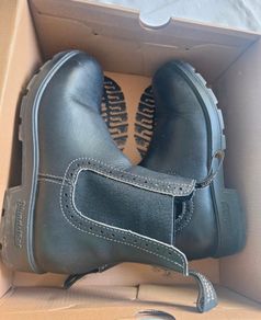 Blundstone Chelsea Boots UK5