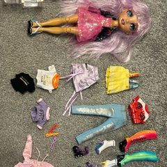 2 rainbow high dolls and accessories