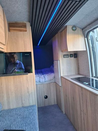 peugeot boxer camper