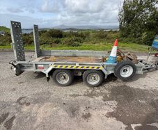 Nugent plant trailer