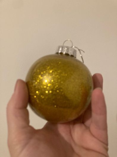 Personalised glitter bauble