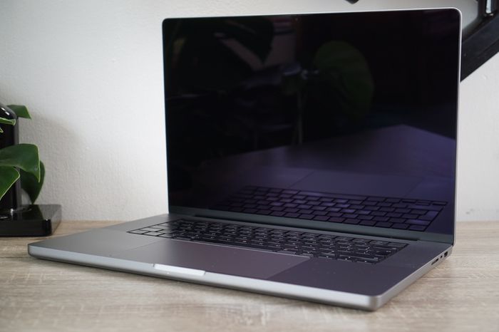 MacBook Pro 16" 2021 M1 Pro | 16GB | 512GB