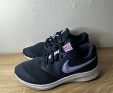 Nike star runner