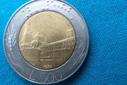 Italy 500 Lire,1988 MINT ERROR Highly Collectible.