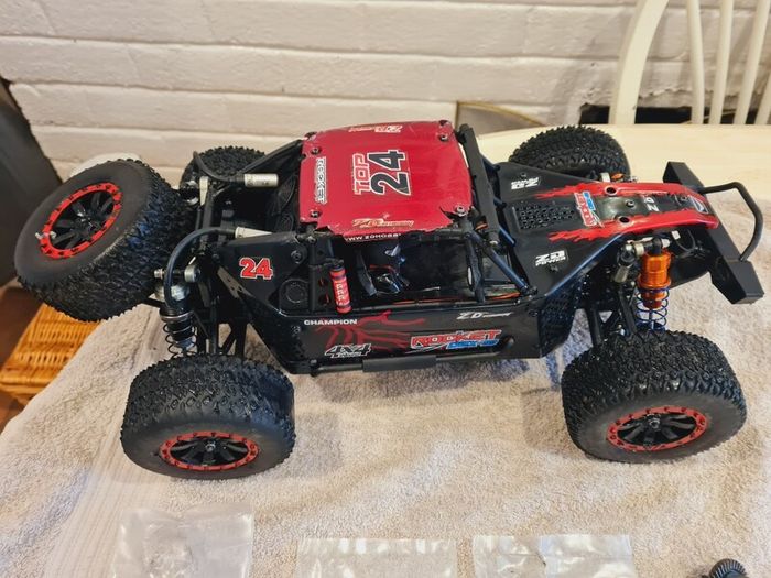 Zd racing dbx 10