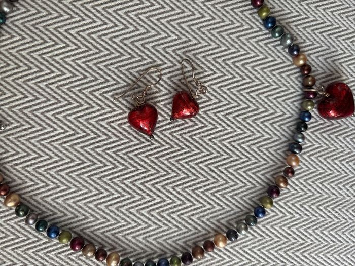 Necklace/Earrings Set - Coloured Pearls