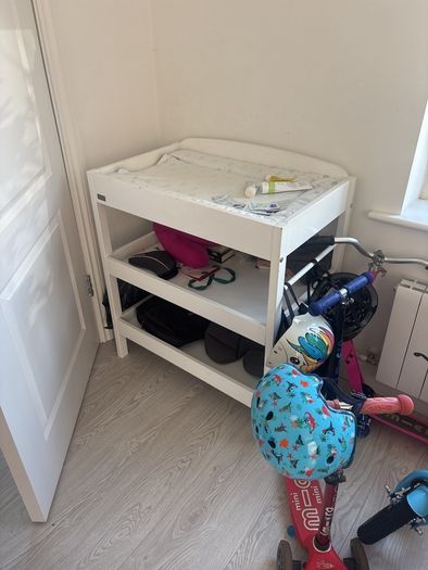 Changing table