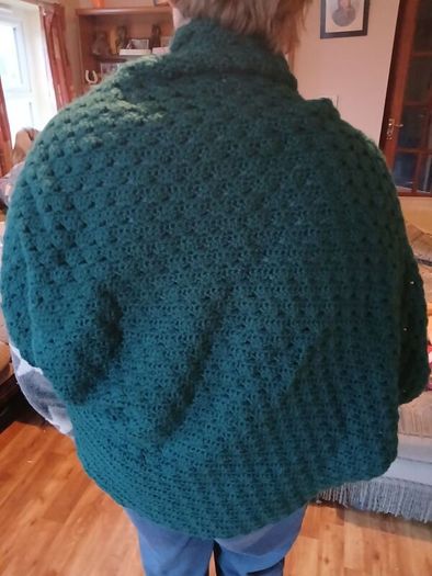 New crocheted Shoulder Shawl