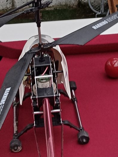RC helicopter