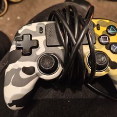 Nacon PS4 controller