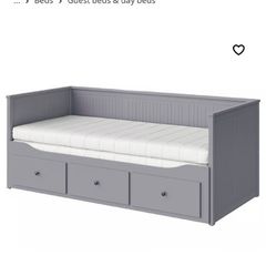 Ikea Hemnes daybed