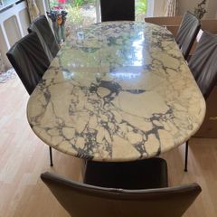 Luxury dining  room table and chairs
