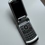 Vintage Motorola RAZR V3x Flip Phone (Vodafone) - Great Condition w/ New Battery & Cable Image 4