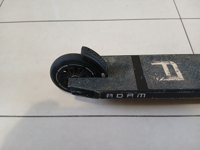 Pro Scooter + Full Protective Gear Set - Like New, Barely Used