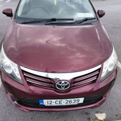 Toyota Avensis 2012