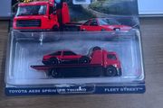 Hot Wheels Team Transport Toyota Corolla AE-86