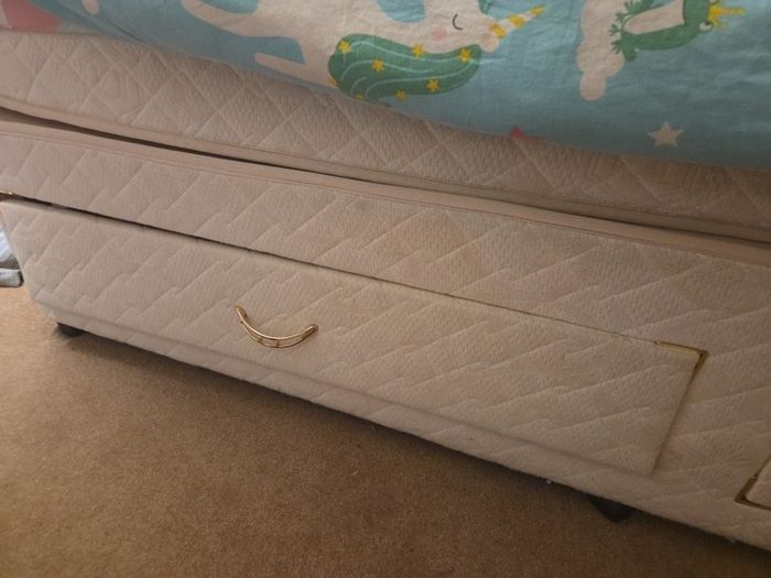 Single Bed