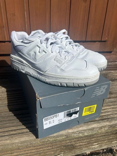 Mens New Balance 550 White UK9 Trainers