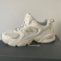 New Balance 530 trainers New