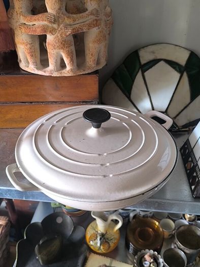Retro, vintage, antiques - Lusk