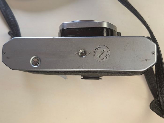 Pentax Spotmatic SP II. Fully Mechanical 35mm SLR (Body Only)