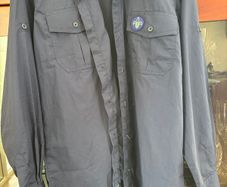 Scout shirt medium