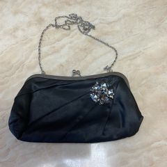 Black clutch