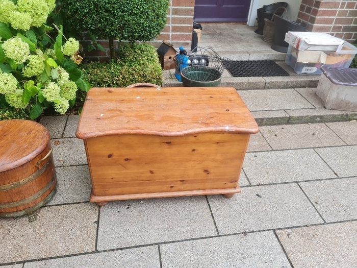 blanket box