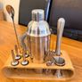 Cocktail maker kit with 2 shakers Image 5