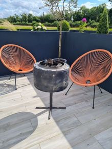 black fire pit