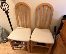 2 dining chairs