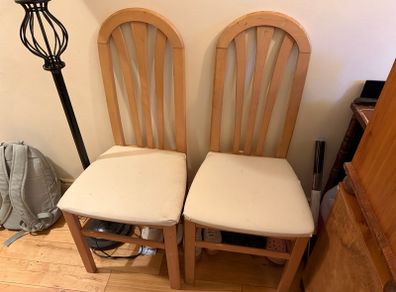 2 dining chairs