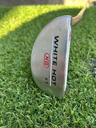 Left handed golf clubs