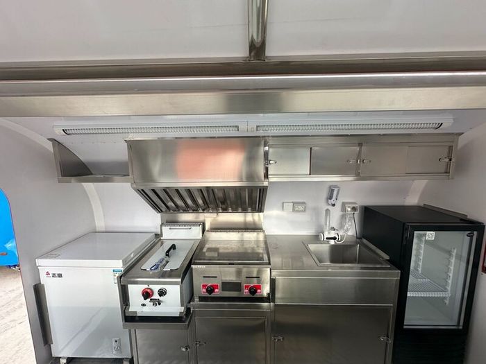 Brand New Coffee / Food Trailer  2.8M