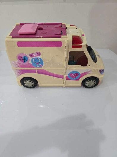 Barbie Medical Ambulance  Hospital Playset  Large Bundle