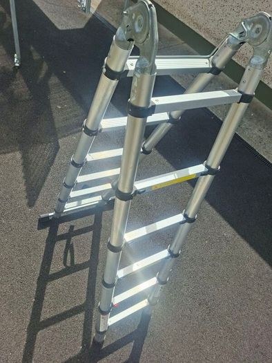 telescopic ladder