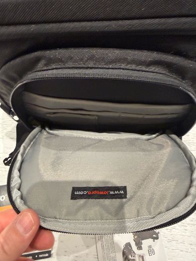 Lowepro Slingshot 300 AW Photo Sling Bag For Pro Digital SLR & 3-4 Lenses - Black